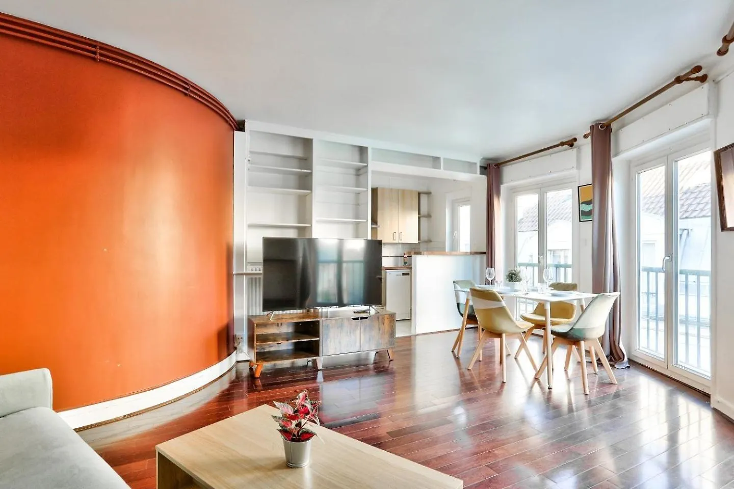 Appartement Quartier Saint Michel Free Netflix Paris